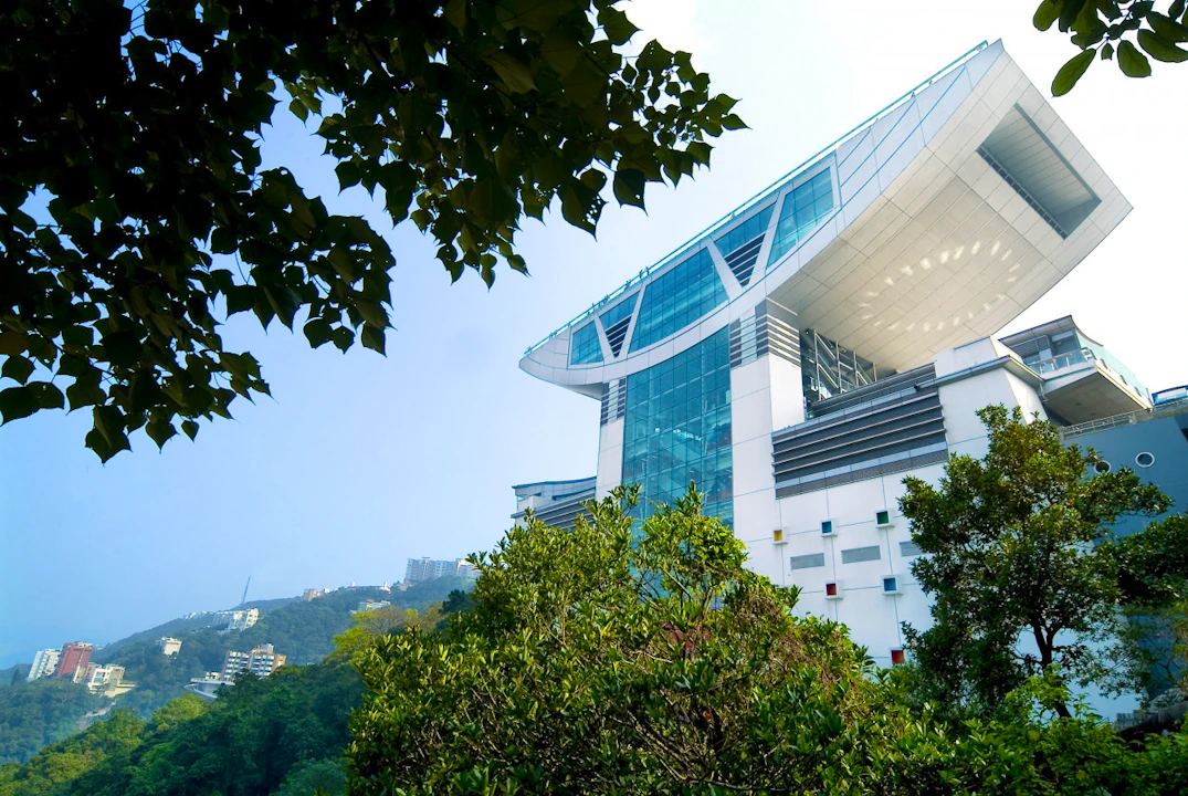 Hong Kong Peak Tram and Sky Terrace 428 Tickets Review